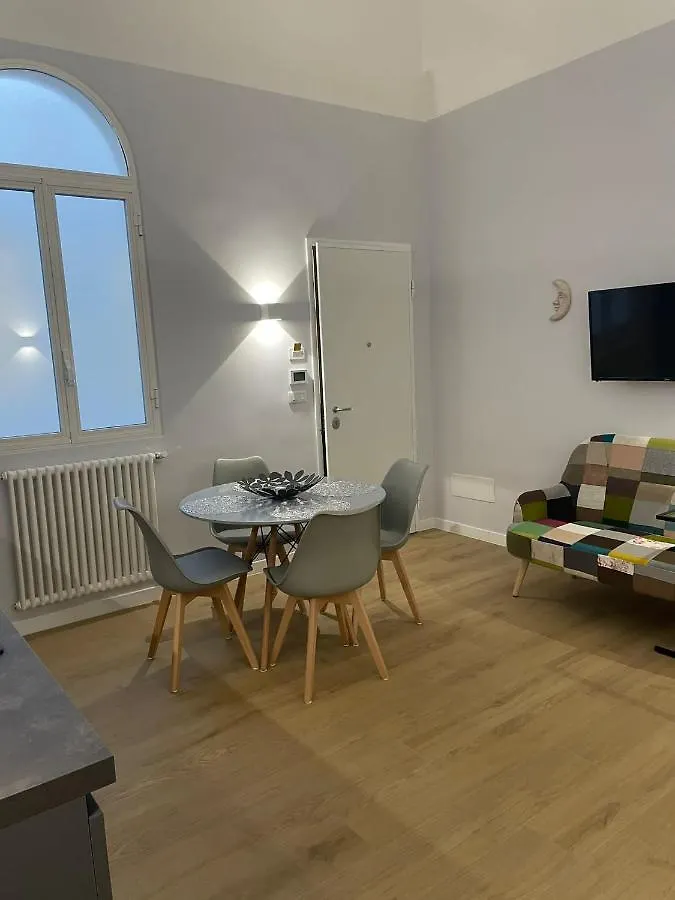 Luna&Sole Oreste Apartments - Self Check-In Bari Italy