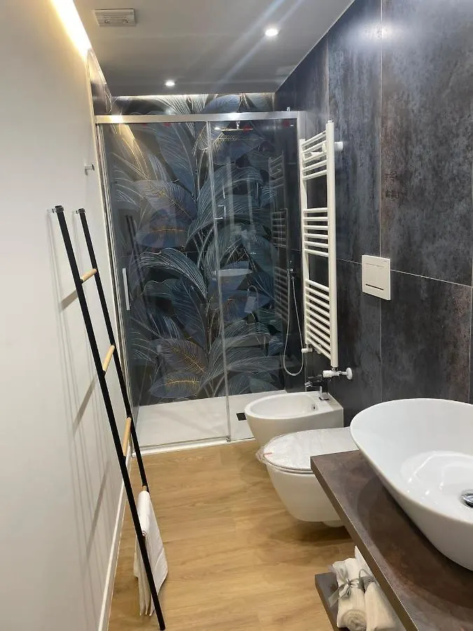 Luna&Sole Oreste Apartments - Self Check-In Bari