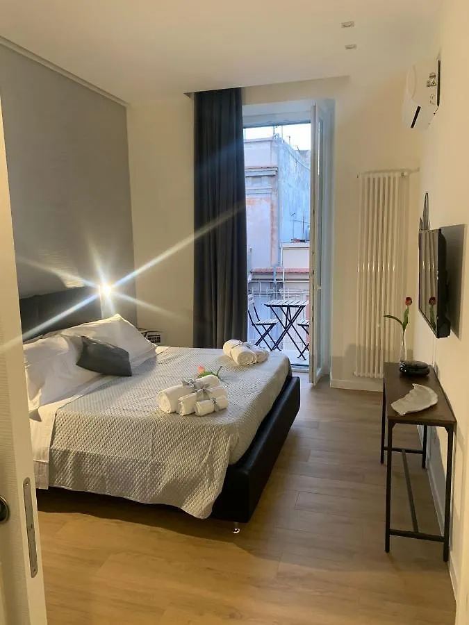 Luna&Sole Oreste Apartments - Self Check-In Bari
