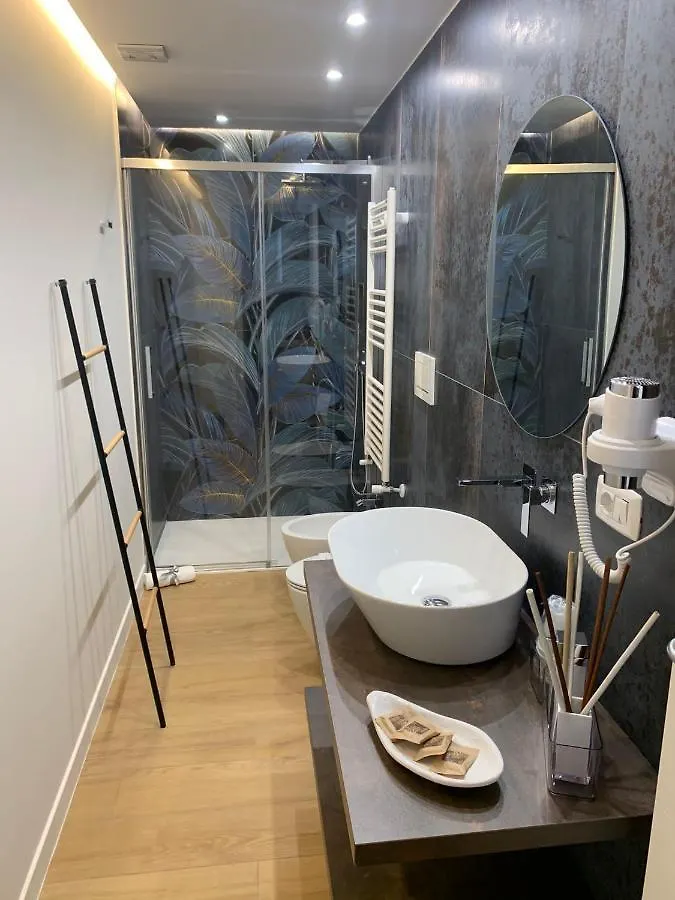 Luna&Sole Oreste Apartments - Self Check-In Bari
